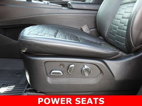 Used 2023 Cadillac Escalade V w/ LPO, Floor Liner Package image 33