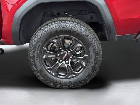 Used 2024 GMC Canyon Elevation w/ Convenience Package image 14