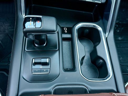 Used 2023 GMC Sierra 1500 Denali Ultimate image 28