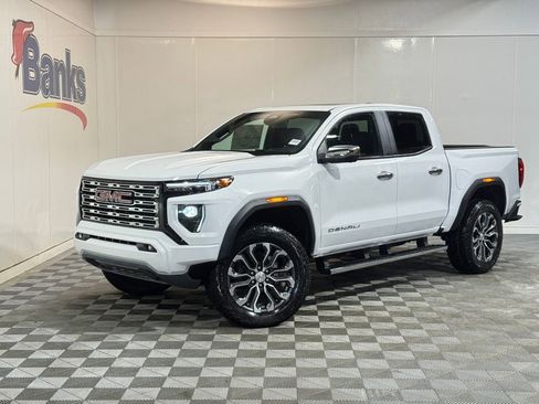 New 2026 GMC Canyon Denali image 2