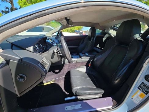 Used 2011 Aston Martin V8 Vantage V8 Coupe 2D image 2