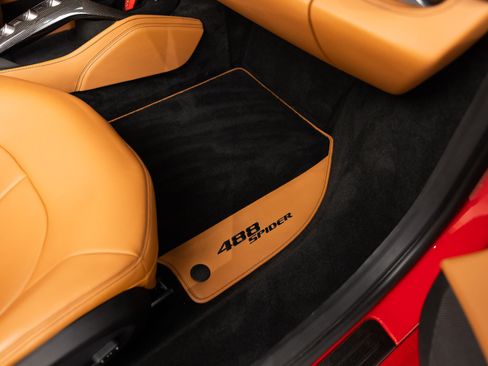 Certified 2019 Ferrari 488 Spider RWD image 77
