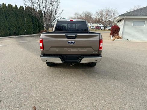 Used 2018 Ford F150 XLT w/ Equipment Group 302A Luxury AWD/4WD image 4