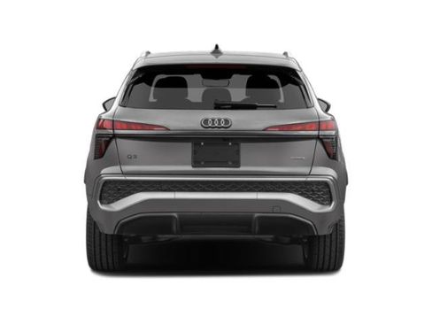 New 2026 Audi Q3 quattro 2.0T AWD/4WD image 8