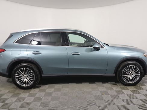 New 2026 Mercedes-Benz GLC 300 image 6