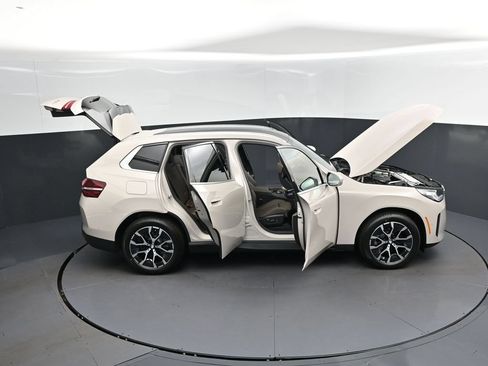 New 2026 BMW X3 xDrive30i w/ Premium Package AWD/4WD image 50