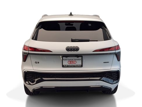 New 2026 Audi Q3 quattro 2.0T image 9