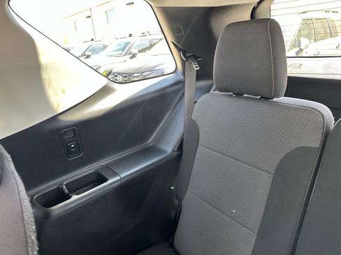 Used 2020 Chevrolet Traverse LT AWD/4WD image 24