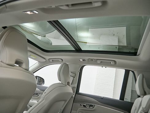 Certified 2022 Volvo XC90 T6 Inscription w/ Advanced Package image 22