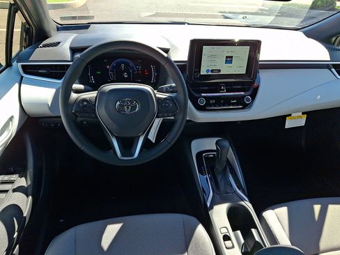 Certified 2026 Toyota Corolla SE FWD image 11