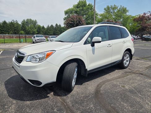 Used 2015 Subaru Forester 2.5i Premium w/ All-Weather Package AWD/4WD image 7