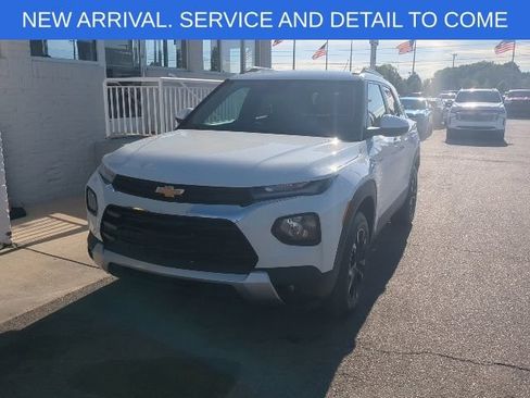 Certified 2021 Chevrolet TrailBlazer LT w/ Convenience Package AWD/4WD image 13