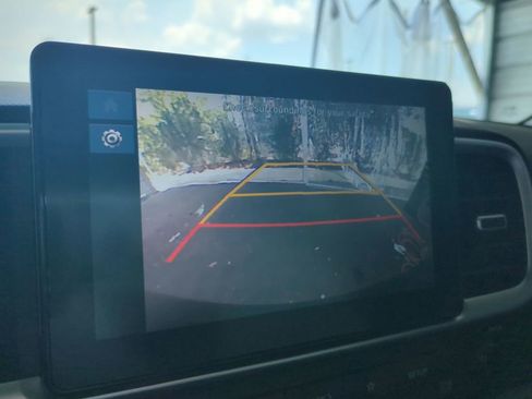 New 2026 Hyundai Venue SEL FWD image 25