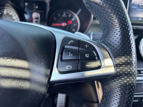 Used 2019 Mercedes-Benz GLC 300 4MATIC Coupe image 29