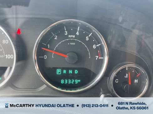 Used 2014 Jeep Wrangler Unlimited Sahara AWD/4WD image 8