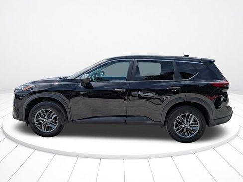 Used 2024 Nissan Rogue S FWD image 7