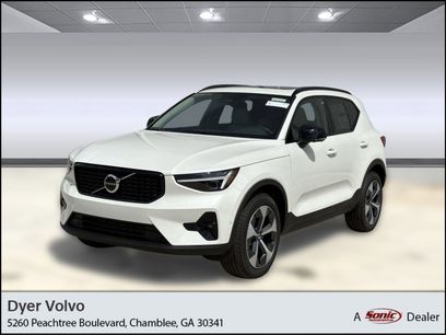 Certified 2026 Volvo XC40 B5 Plus w/ Protection Package Premier