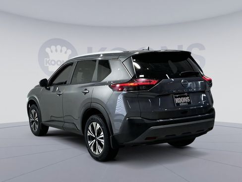 Used 2023 Nissan Rogue SV w/ SV Premium Package image 14
