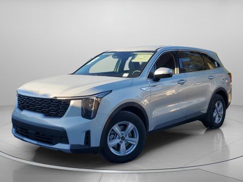 New 2026 Kia Sorento LX image 2