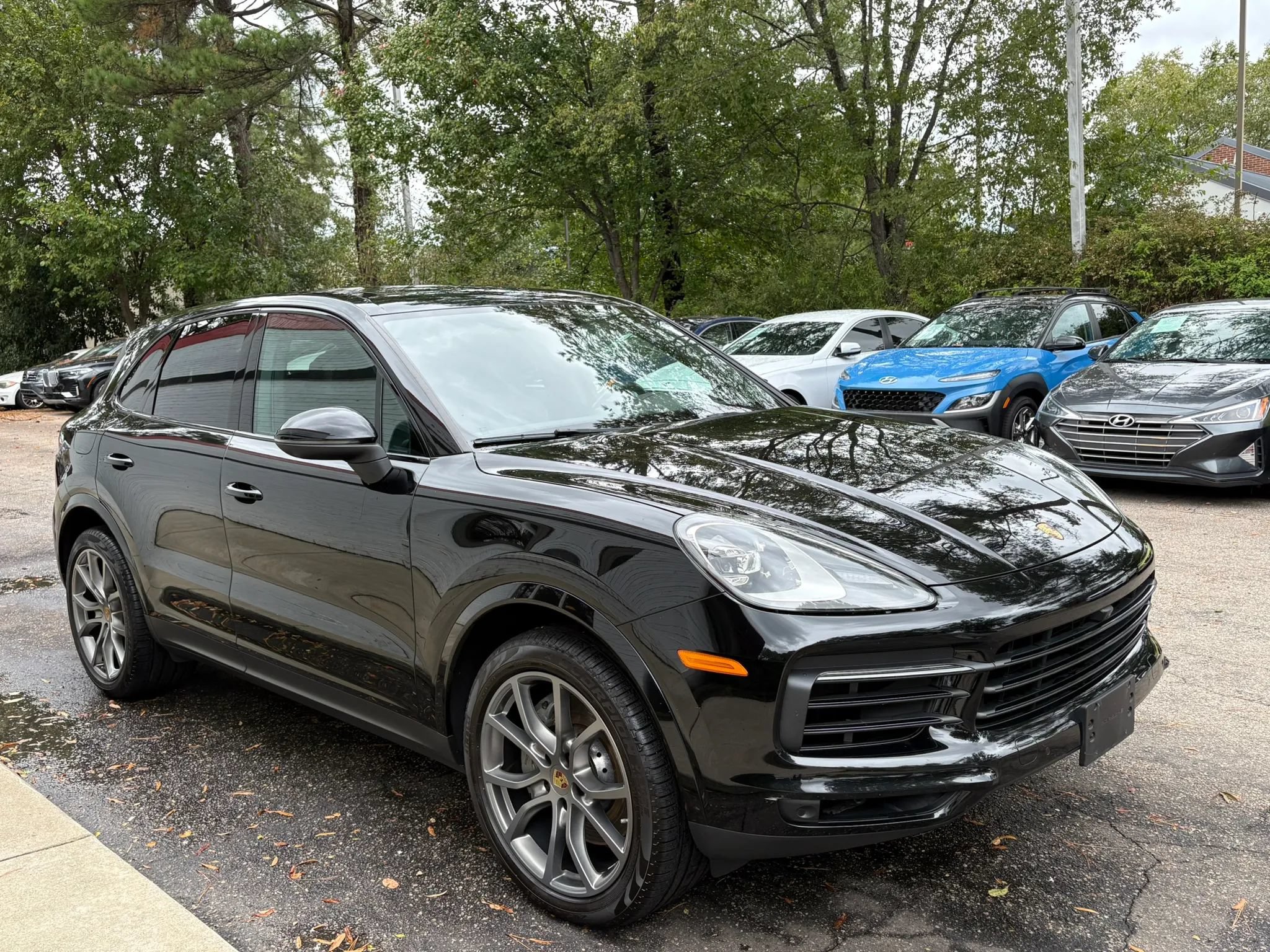 Used 2021 Porsche Cayenne S AWD/4WD image 3