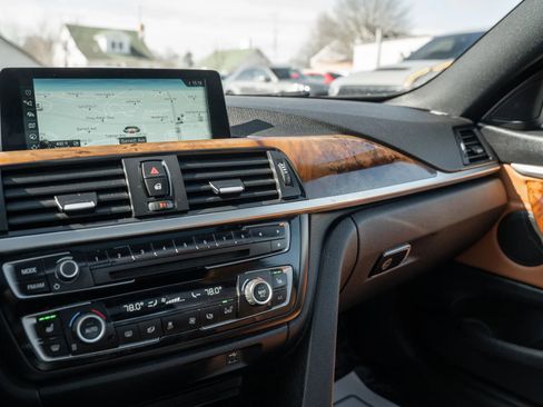 Used 2017 BMW 430i xDrive 430i xDrive Coupe 2D image 19