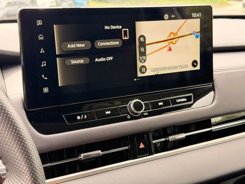 Used 2025 Mitsubishi Outlander SE FWD image 30