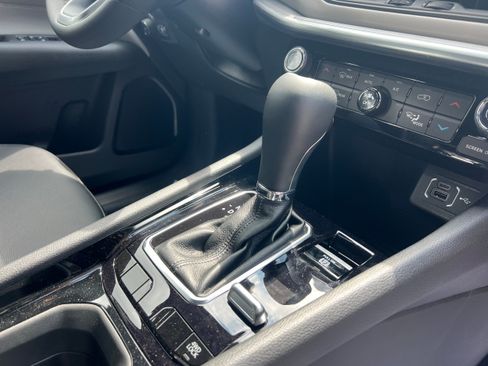 New 2026 Jeep Compass Limited AWD/4WD image 17