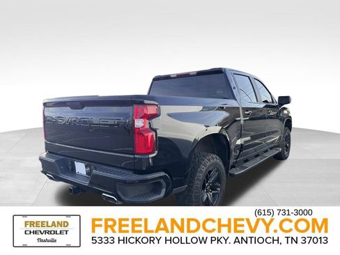 Used 2022 Chevrolet Silverado 1500 LT Trail Boss w/ Bed Protection Package image 2