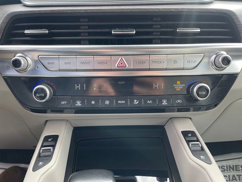 Used 2020 Kia Telluride EX w/ EX Premium Package image 14