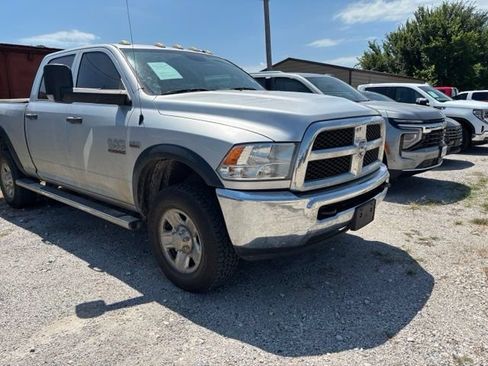 Used 2018 RAM 2500 Tradesman w/ Chrome Appearance Group AWD/4WD image 5
