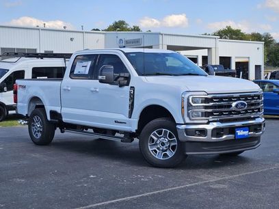 New 2026 Ford F250 Lariat w/ FX4 Off-Road Package
