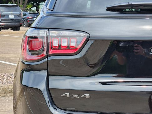 New 2026 Jeep Compass Latitude AWD/4WD image 15