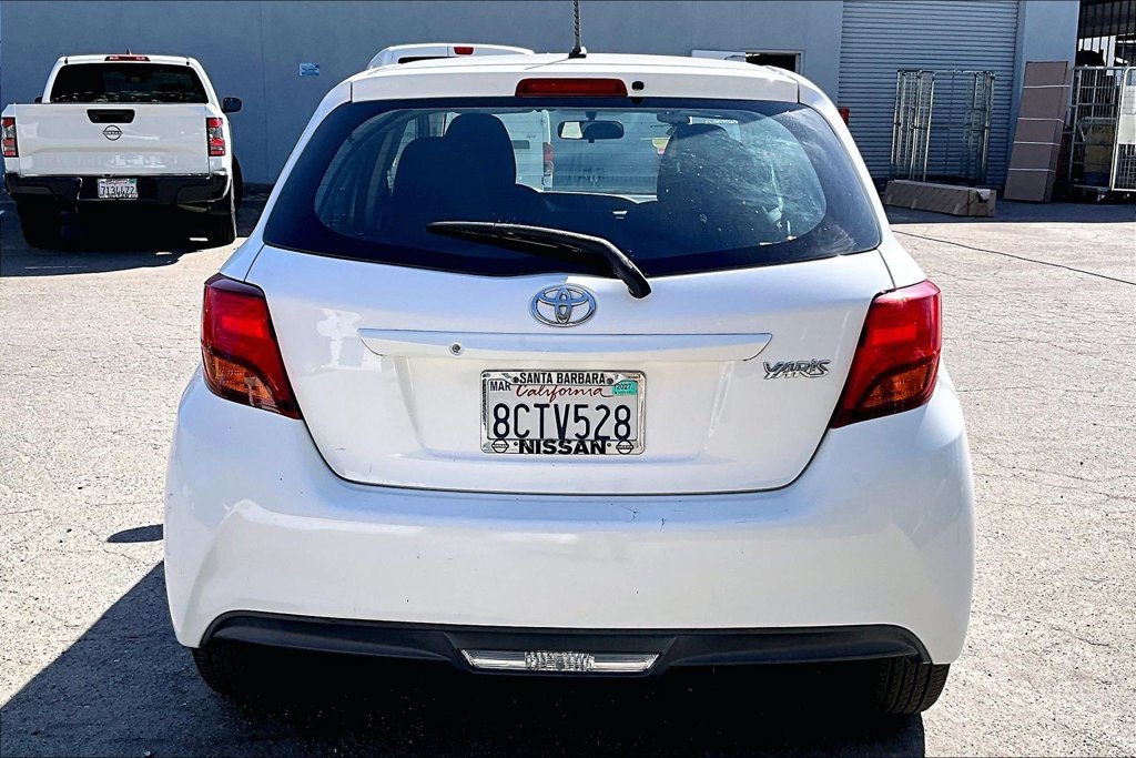 Used 2015 Toyota Yaris L FWD image 5