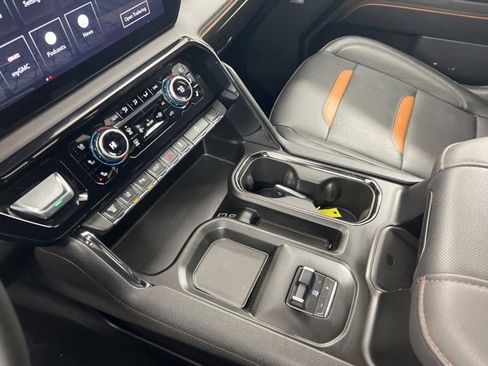 Used 2024 GMC Sierra 3500 AT4 w/ AT4 Premium Plus Package image 19