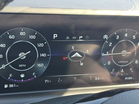 Used 2025 Kia Seltos EX image 31