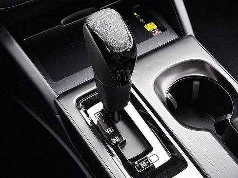 New 2026 Subaru Outback Limited image 15