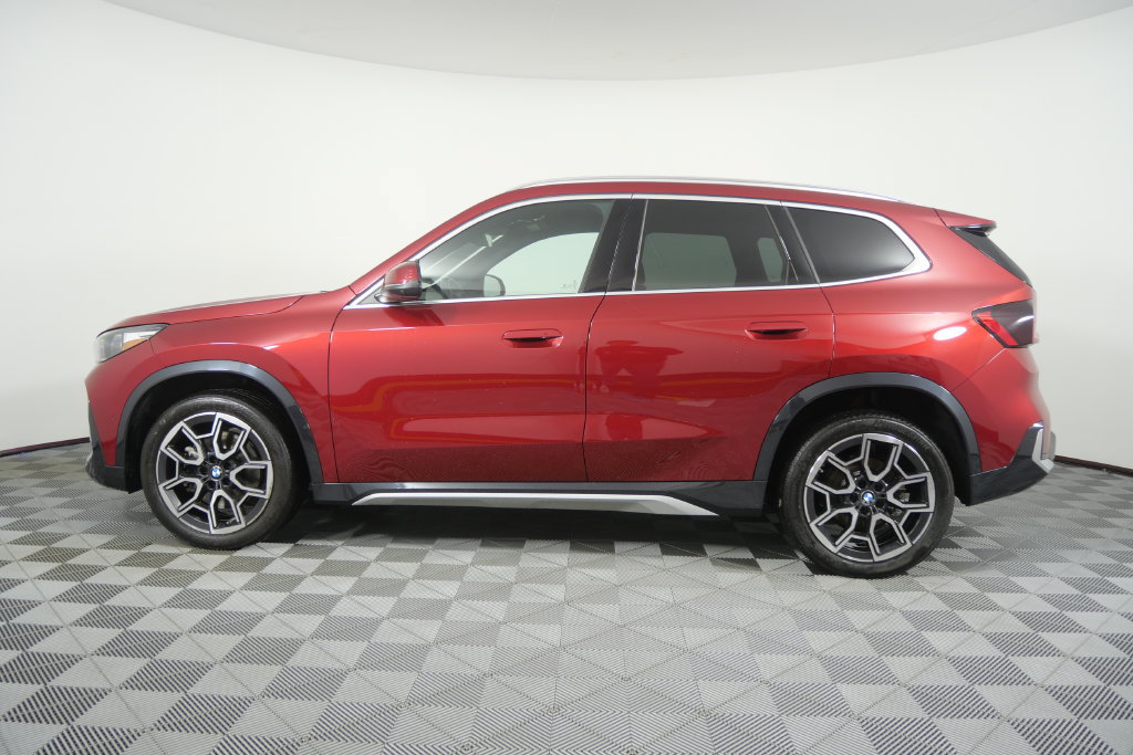 Certified 2026 BMW X1 xDrive28i AWD/4WD image 7