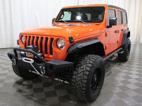 Used 2019 Jeep Wrangler Unlimited Sport S image 34