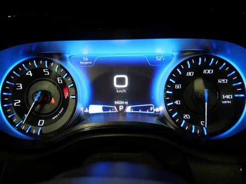 Used 2023 Chrysler 300 S image 15