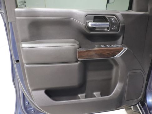 Used 2020 GMC Sierra 1500 SLT AWD/4WD image 13