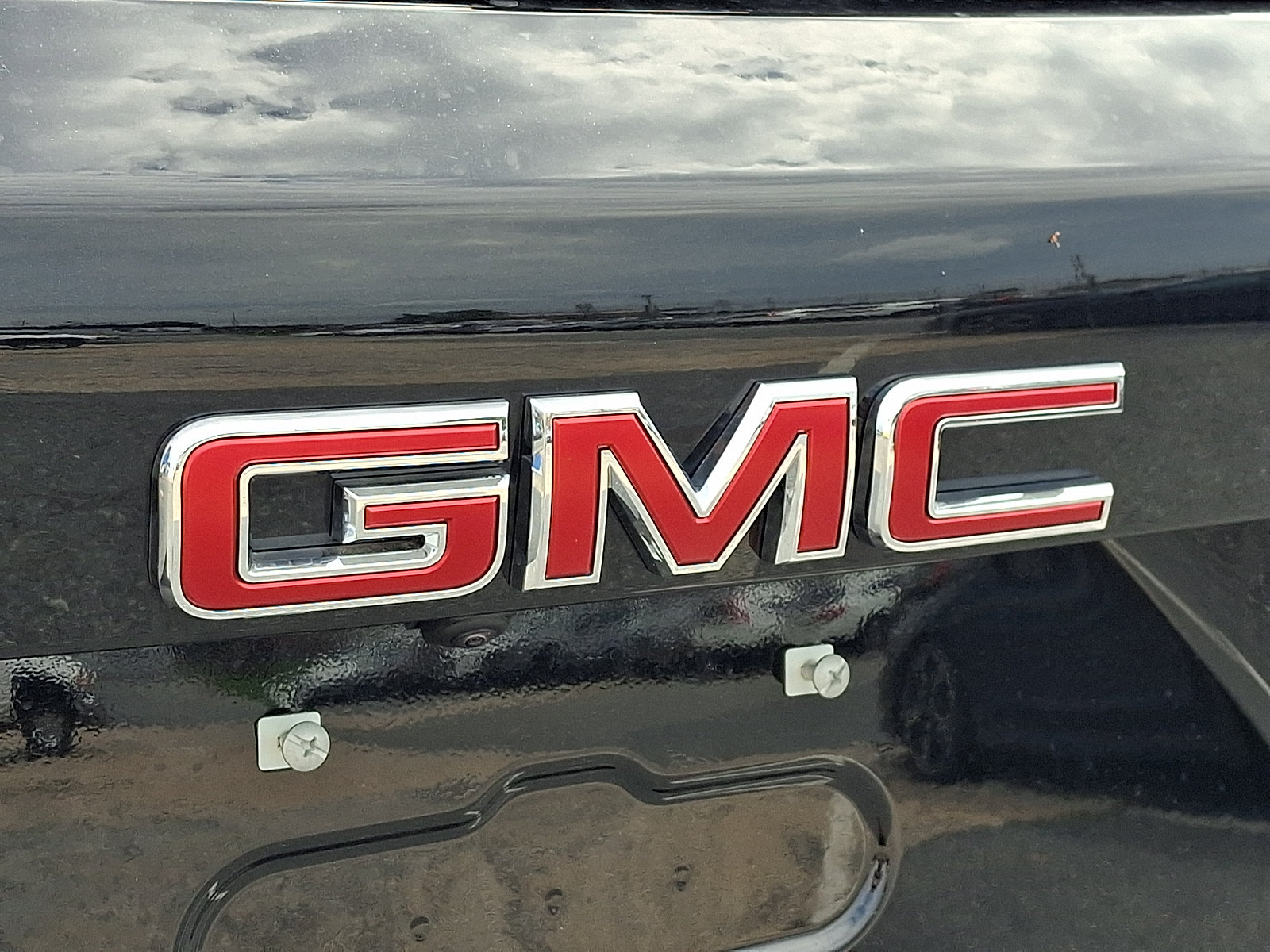 New 2027 GMC Terrain Elevation w/ Elevation Premium Package AWD/4WD image 12
