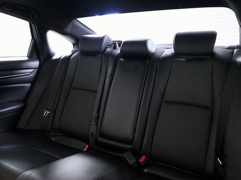 Used 2022 Honda Accord Sport image 16