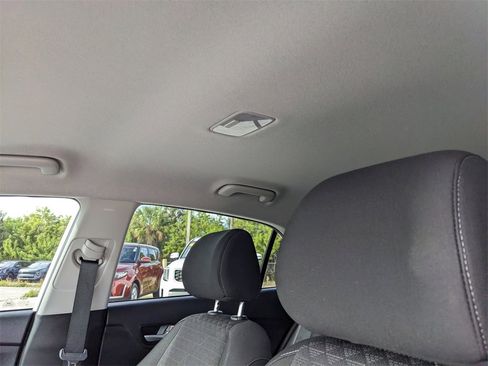 Used 2023 Kia Rio S image 22