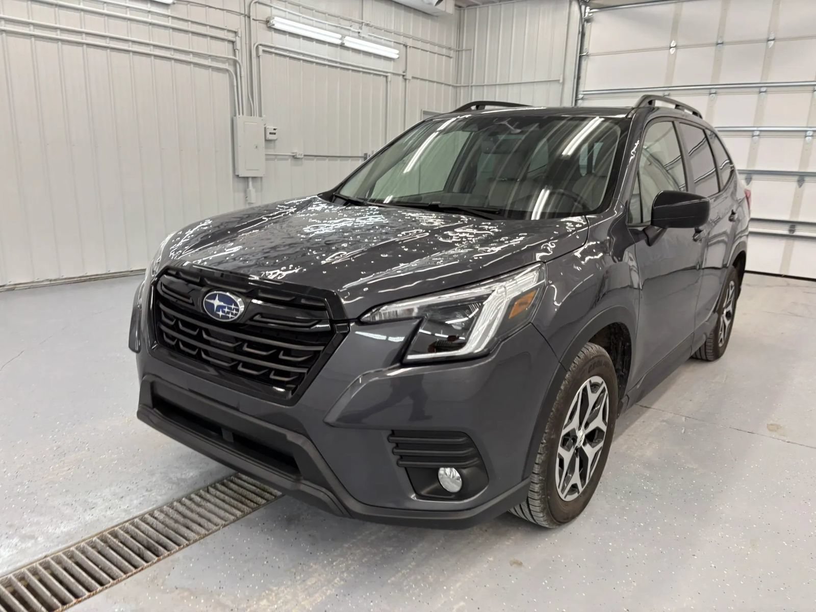 Used 2023 Subaru Forester Premium AWD/4WD image 13
