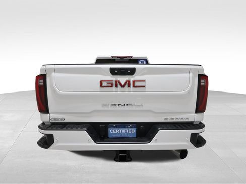 Certified 2025 GMC Sierra 2500 Denali w/ Denali Reserve Package image 3
