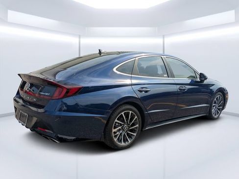 Used 2020 Hyundai Sonata Limited w/ Cargo Package FWD image 3