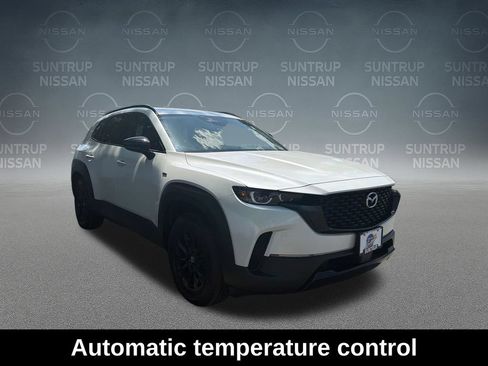 Used 2025 MAZDA CX-50 AWD 2.5 Hybrid w/ Premium Pkg image 9