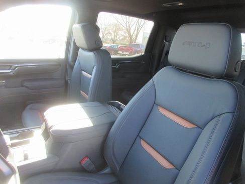 New 2026 GMC Sierra 1500 AT4 w/ AT4 Premium Package image 14