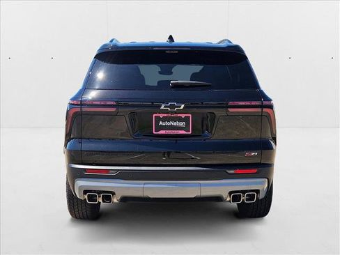 New 2026 Chevrolet Traverse Z71 w/ Enhanced Driving Package image 8