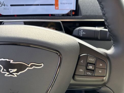 Used 2025 Ford Mustang Mach-E Premium image 26